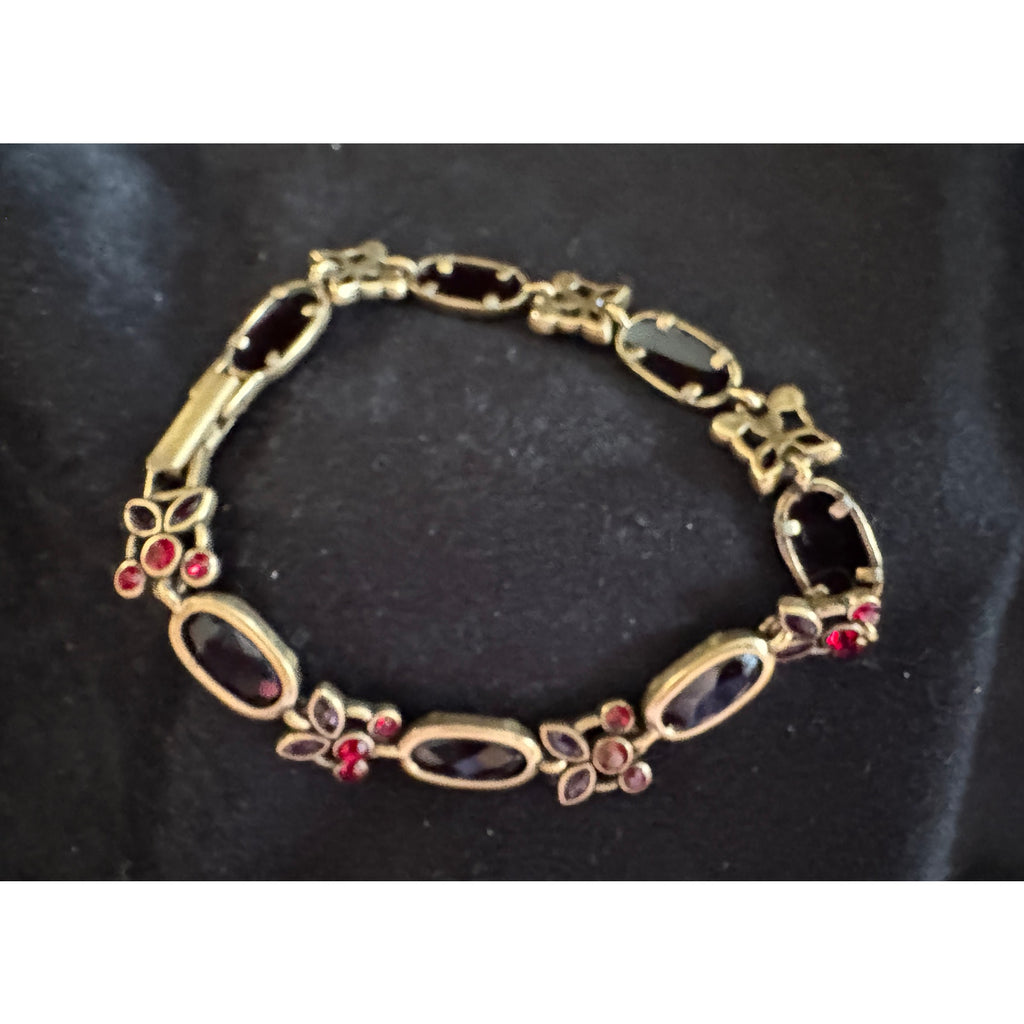 Vintage Gold Tone Bracelet Red Rhinestone  7.5” Clasp B063