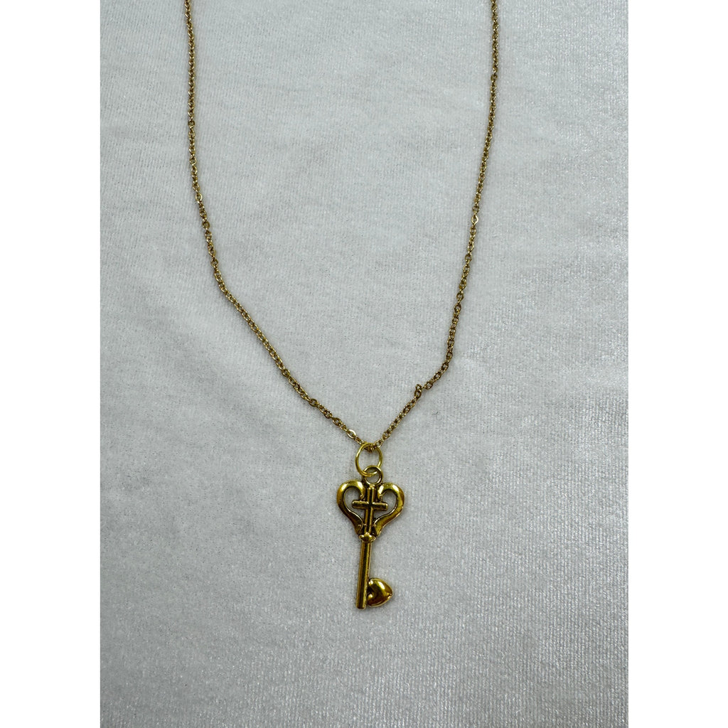 Gold Heart Key Necklace Cross Key Pendant 18-20 Inch Chain N287