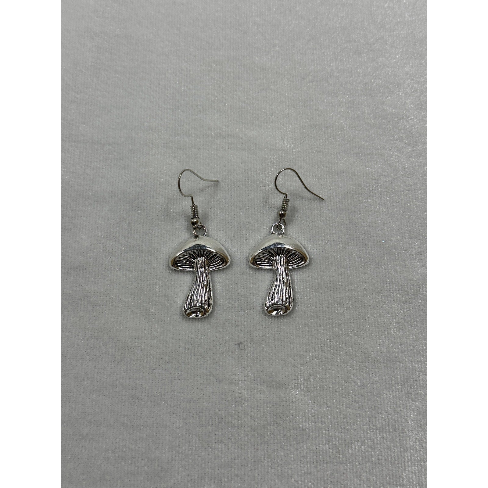 Silver Mushroom Dangle Earrings Woodland Cottagecore Fairycore 1" E269