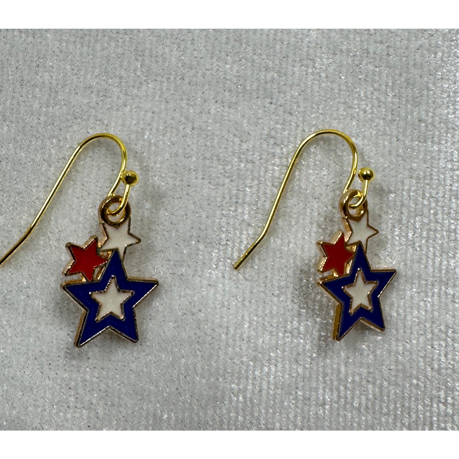Americana USA Stars Dangle Earrings Patriotic Red White Blue E254
