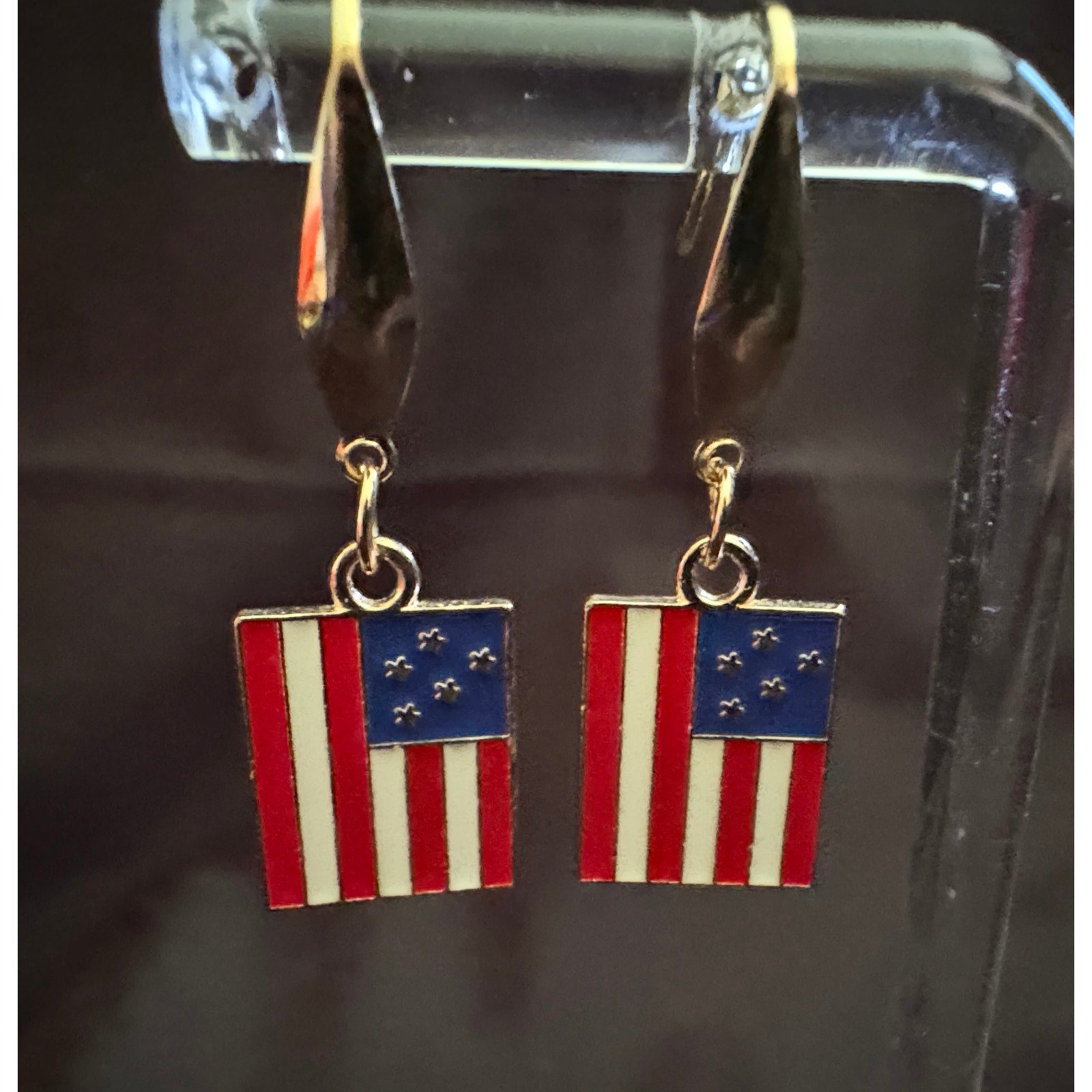 Americana USA Flag Dangle Earrings Patriotic Red White Blue 3/4 Inch E260