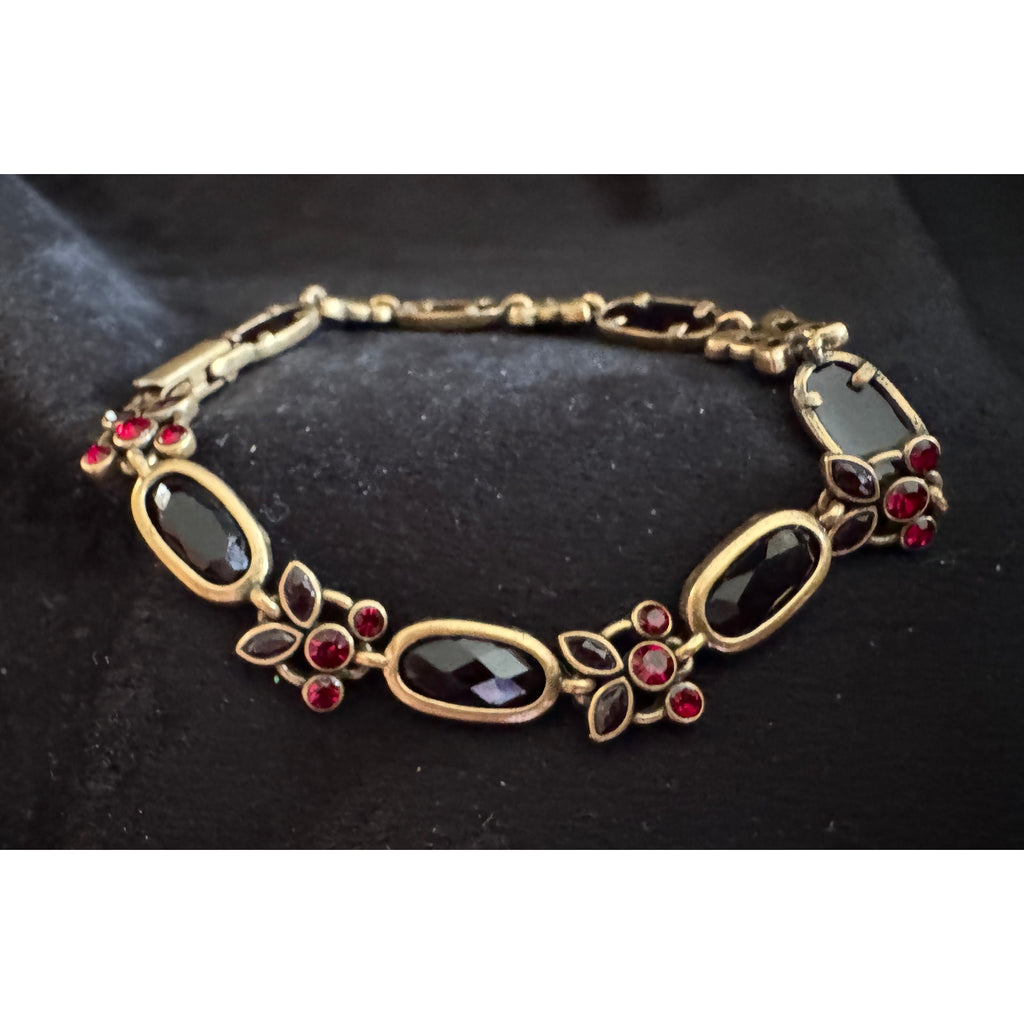 Vintage Gold Tone Bracelet Red Rhinestone  7.5” Clasp B063