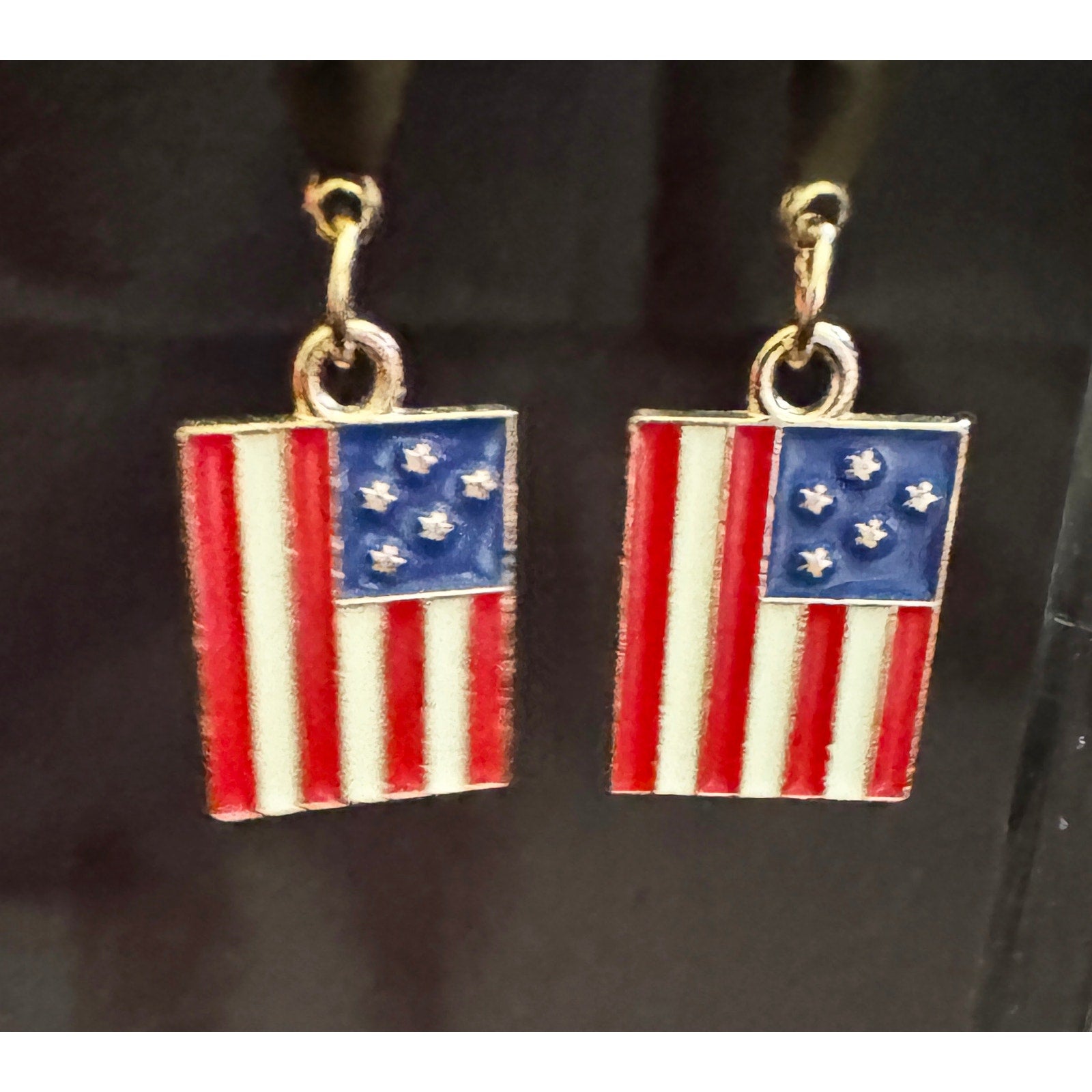 Americana USA Flag Dangle Earrings Patriotic Red White Blue 3/4 Inch E214
