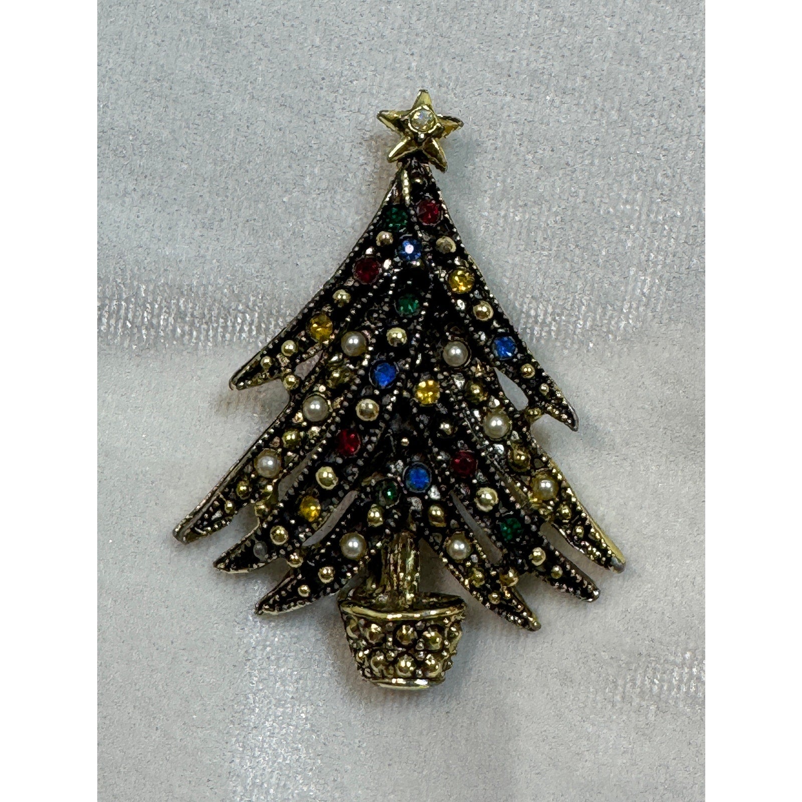 Vintage Christmas Tree Brooch Pin Rhinestones Pearls Holiday Jewelry 2.5" CP179